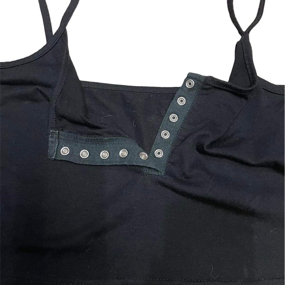 Romwe Plain Basic Staple Buttoned Simple Cropped Tank Top (size L) - Picture 2 of 5